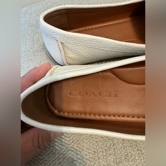 Coach womens loafers size 7B - Picture 4 of 10